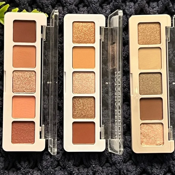 NATASHA DENONA - Picture 2 of 6